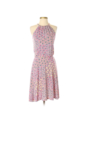 Shoulder-Baring Dresses